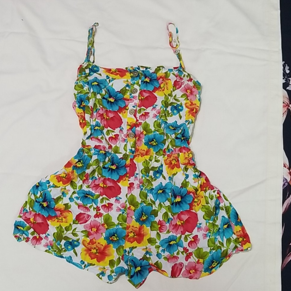 Floral Rhomper